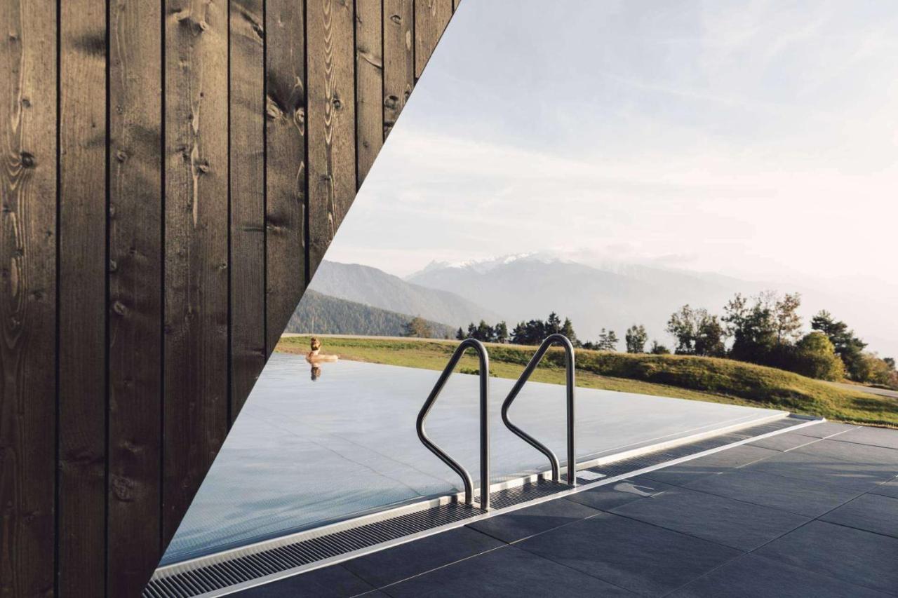 Hotel Milla Montis Meransen Exteriör bild